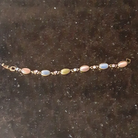 BOGOF on jewelry 7" bracelet - Picture 2 of 2